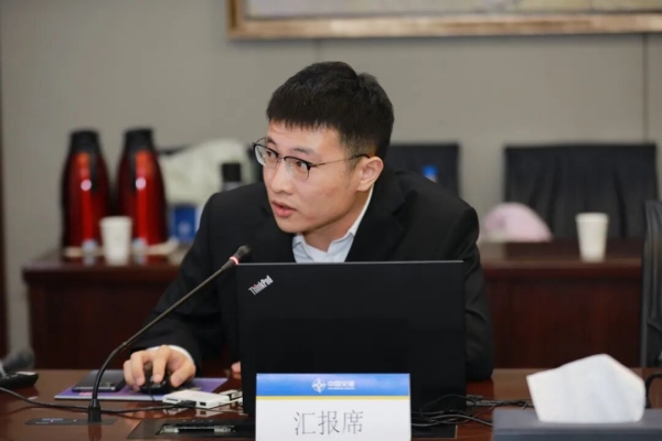 李旭3.jpg