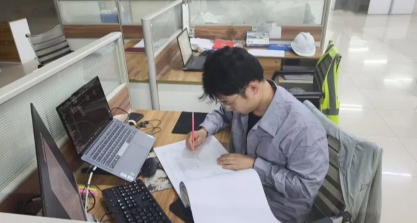 黄兴3.jpg
